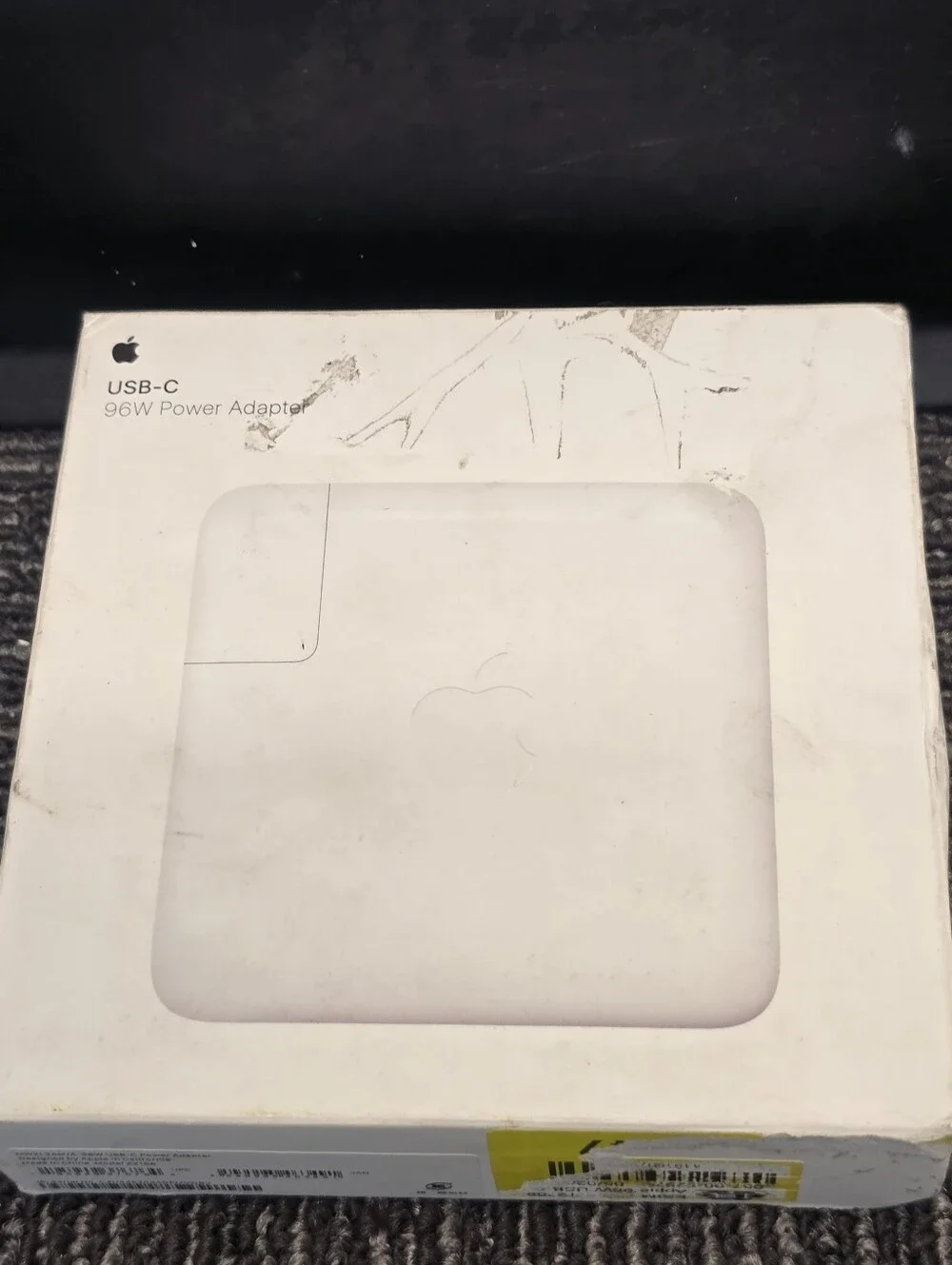 Apple USB-C 96W Power Adapter - White